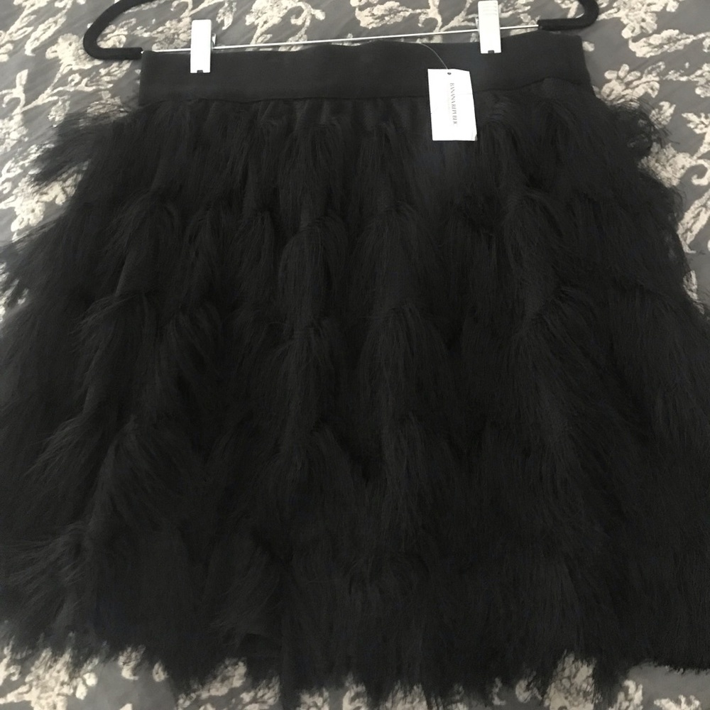 NWT banana republic skirt with fringe size M